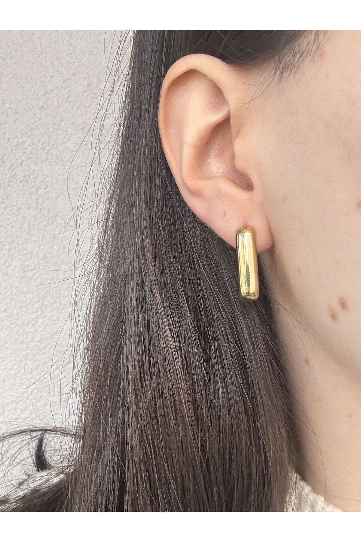 Ateli̇er Emi̇ne Gold Dörtgen Küpe