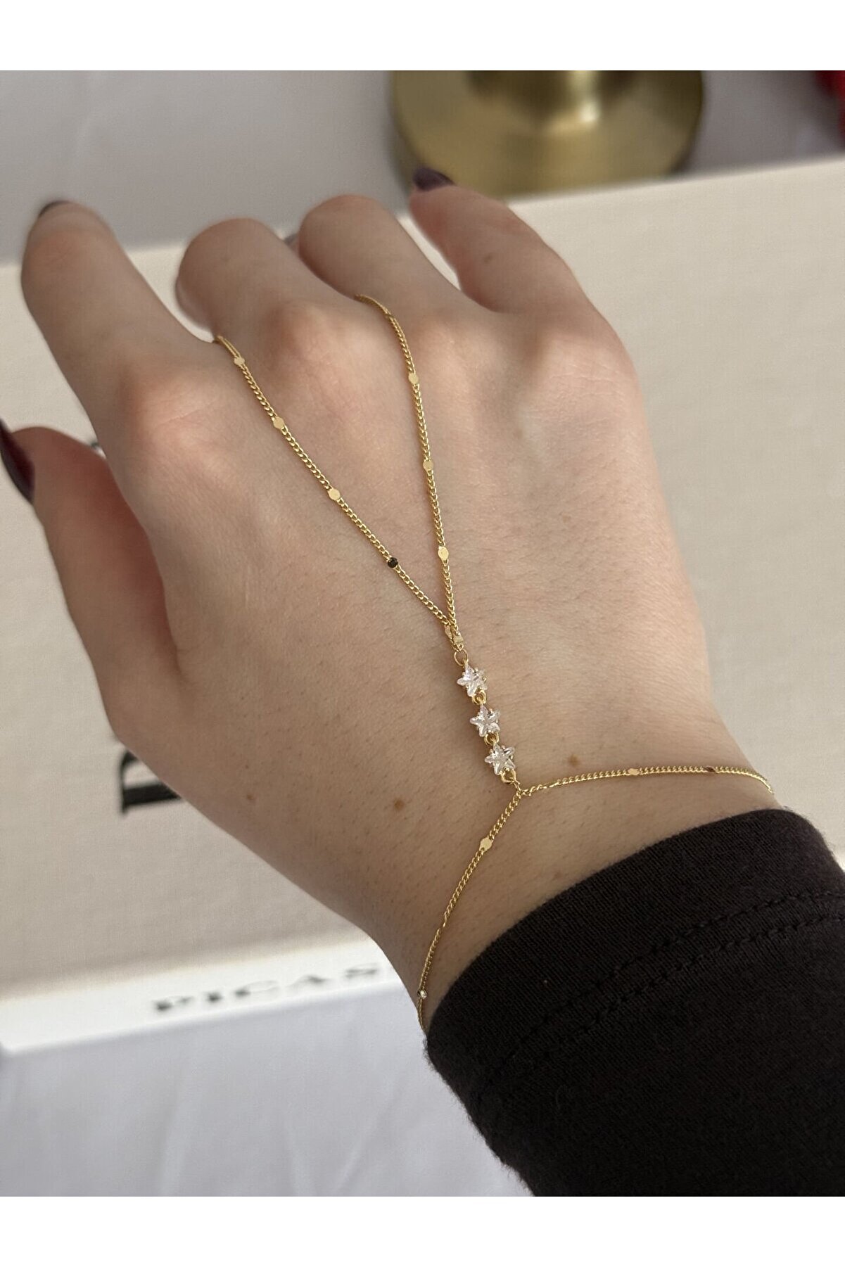 Ateli̇er Emi̇ne Üç Yıldız Detaylı Şahmeran