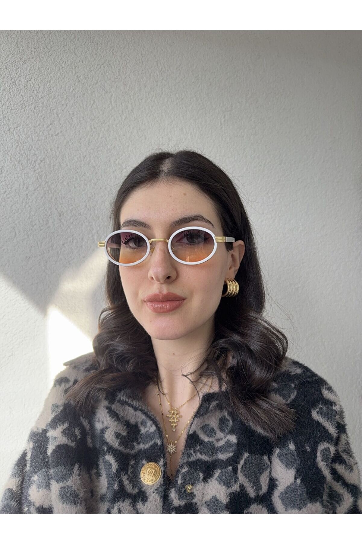 Ateli̇er Emi̇ne Renkli̇ Cam İkon Güneş Gözlüğü