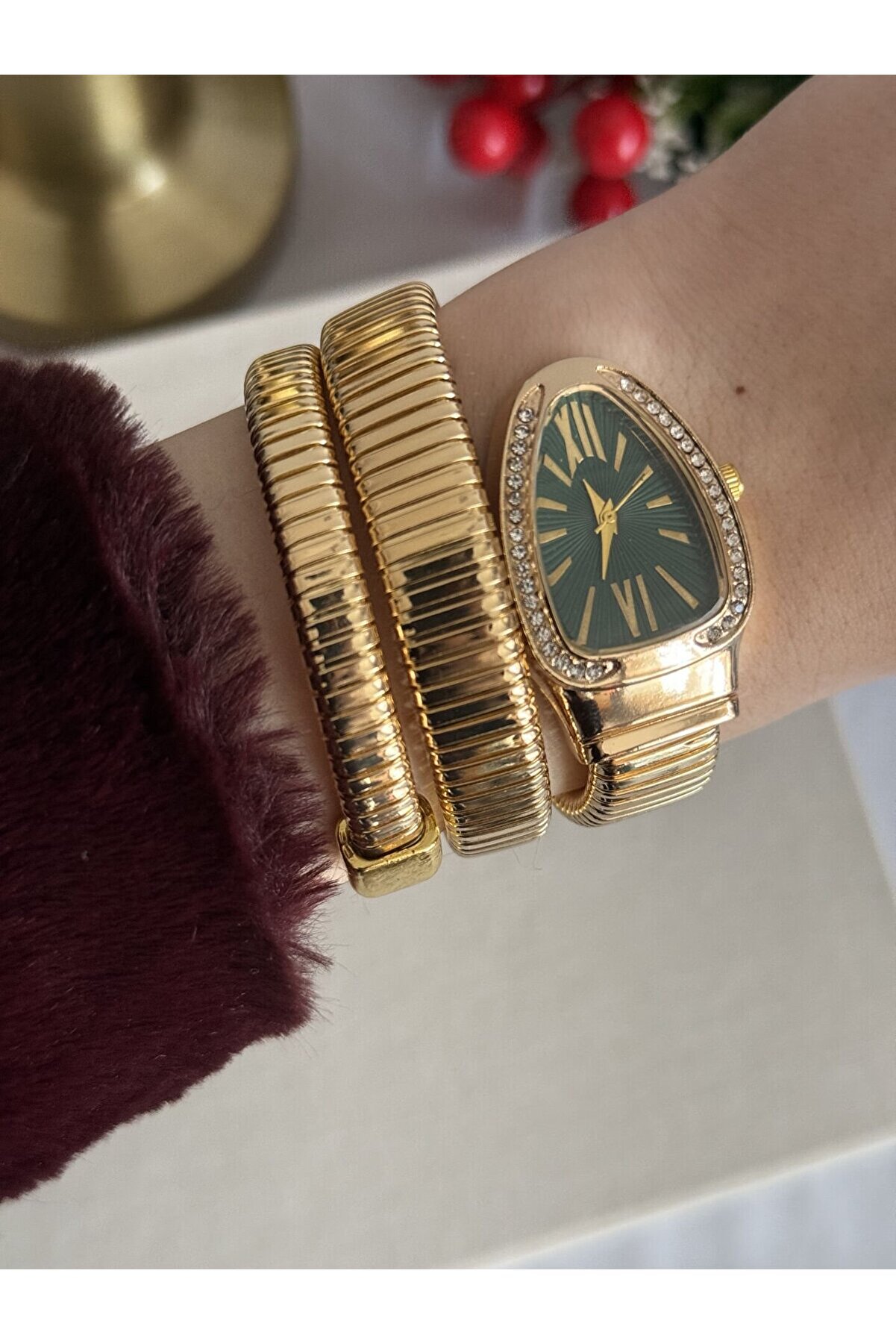 Ateli̇er Emi̇ne Yeşi̇l Cam Yılan Saat