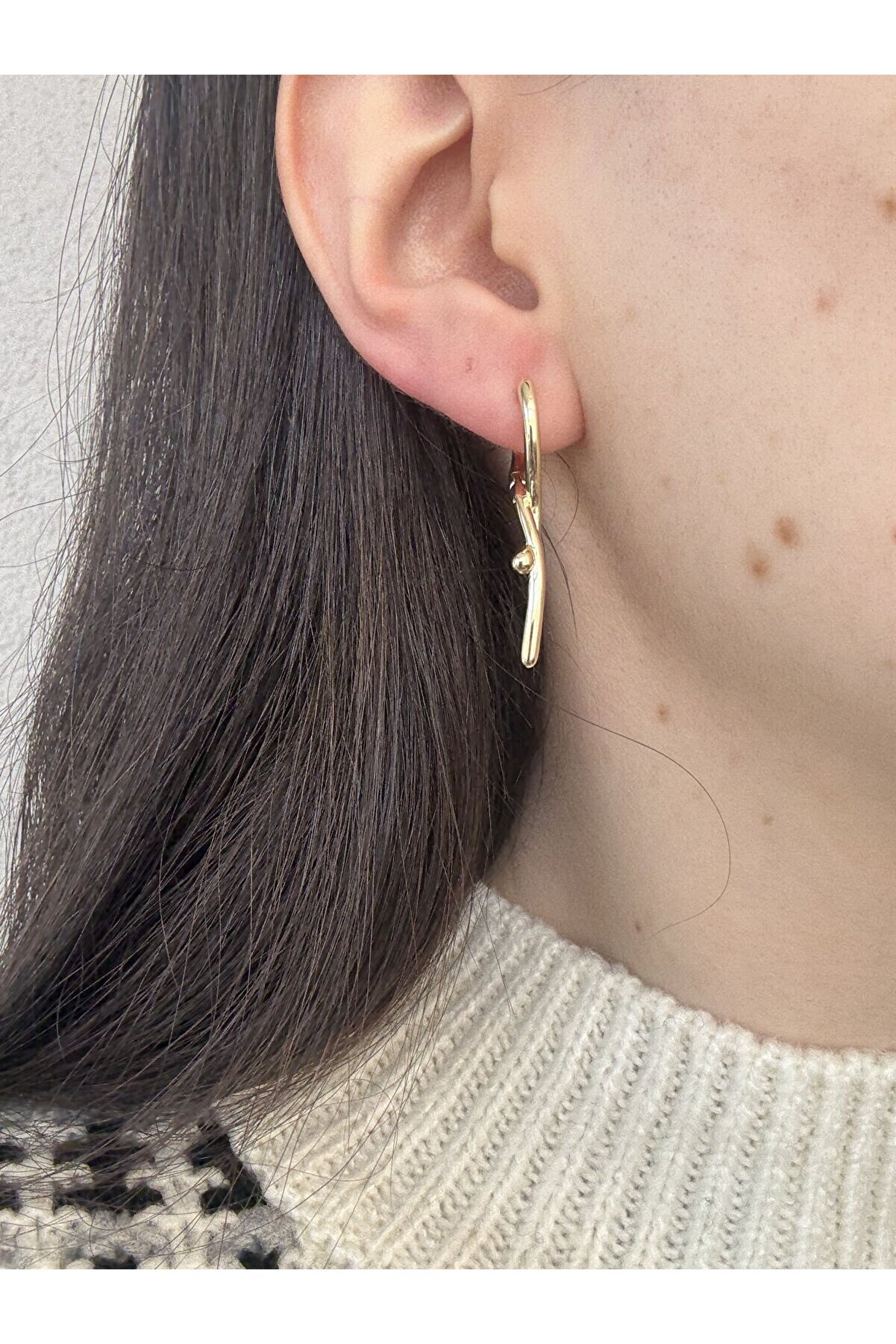 Ateli̇er Emi̇ne Düğüm Model Küpe