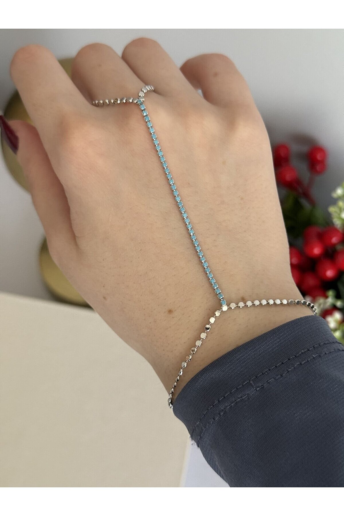 Ateli̇er Emi̇ne Su Yeşi̇li̇ Zi̇rkon Şahmeran