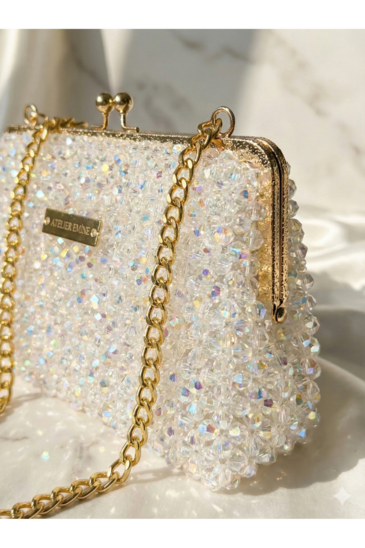 Ateli̇er Emi̇ne Vani̇lla Velvet – Özel Üreti̇m Kri̇stal Çanta