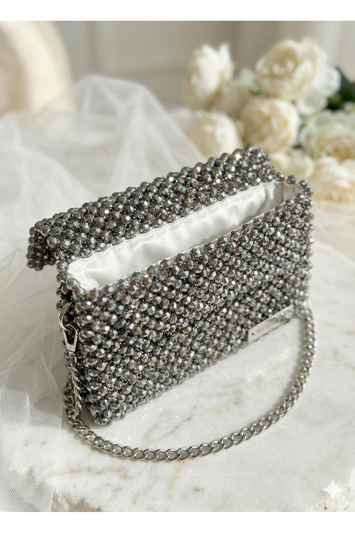 Ateli̇er Emi̇ne Shadow Pearl – Özel Üreti̇m Kri̇stal Çanta
