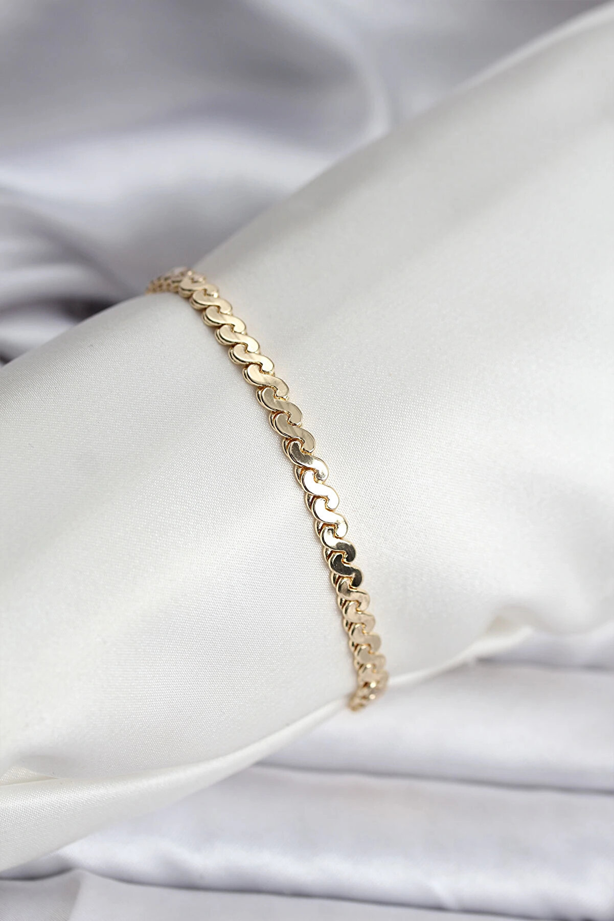 Buti̇k 14K Gold Renk Kaplama Ezme Yılan Zi̇nci̇r Model Cm Kadın Bi̇lekli̇k