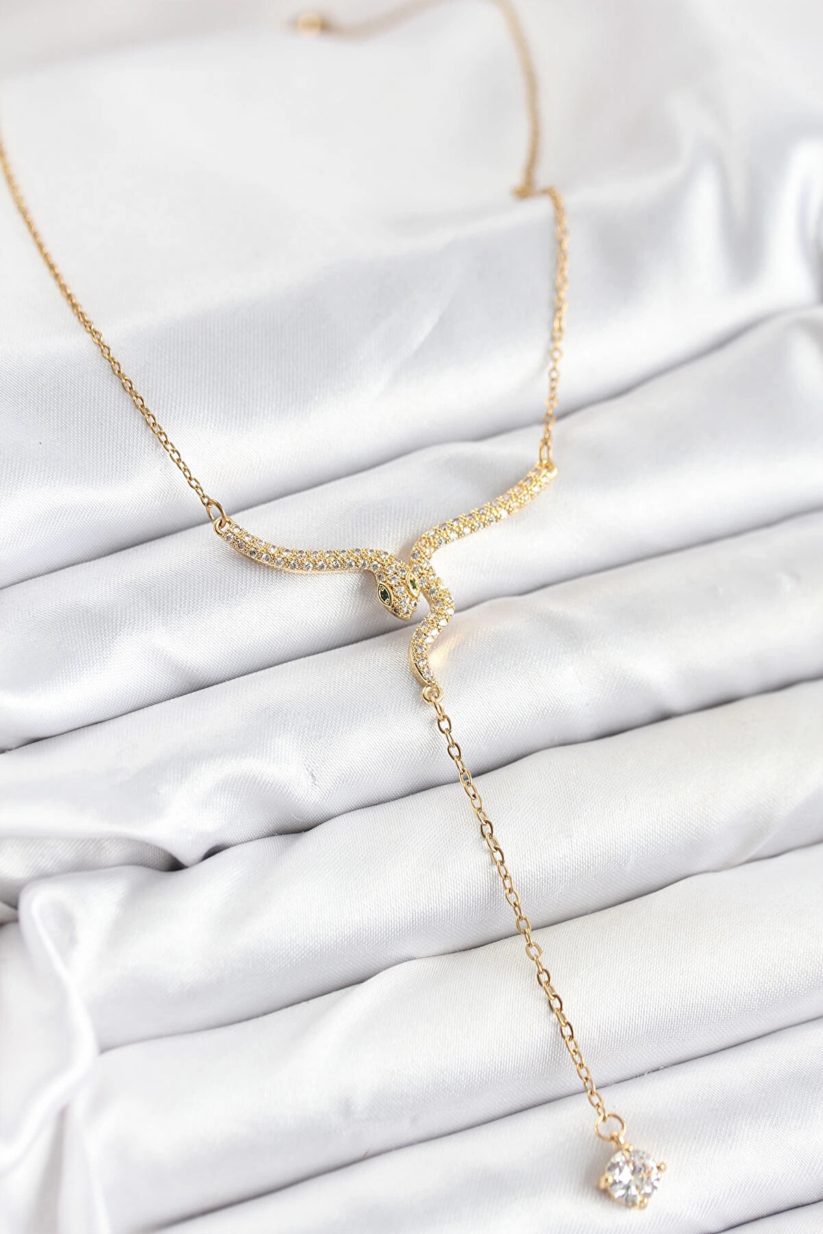 Buti̇k 316L &Ccedil;eli̇k Zi̇nci̇r Gold Renk Yılan Model Y Kolye