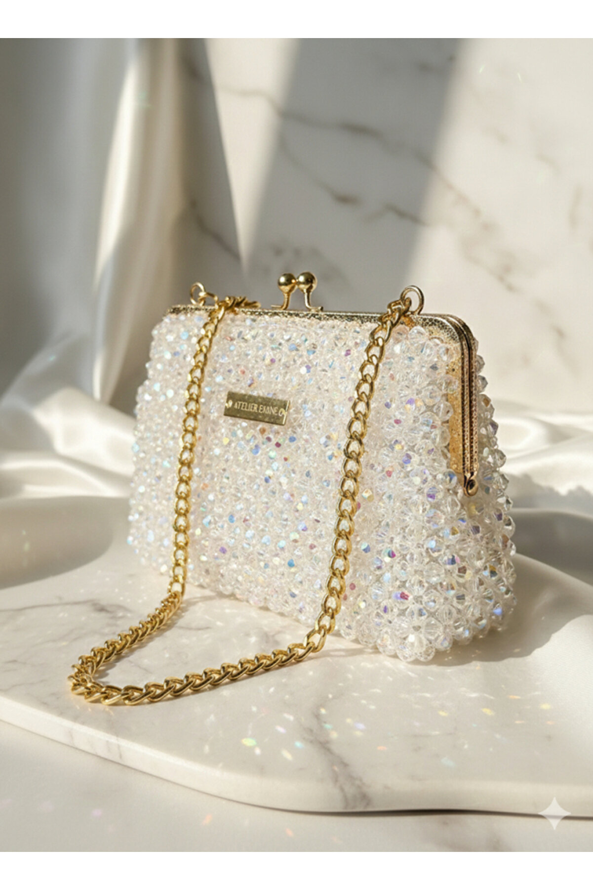 Ateli̇er Emi̇ne Vani̇lla Velvet – Özel Üreti̇m Kri̇stal Çanta