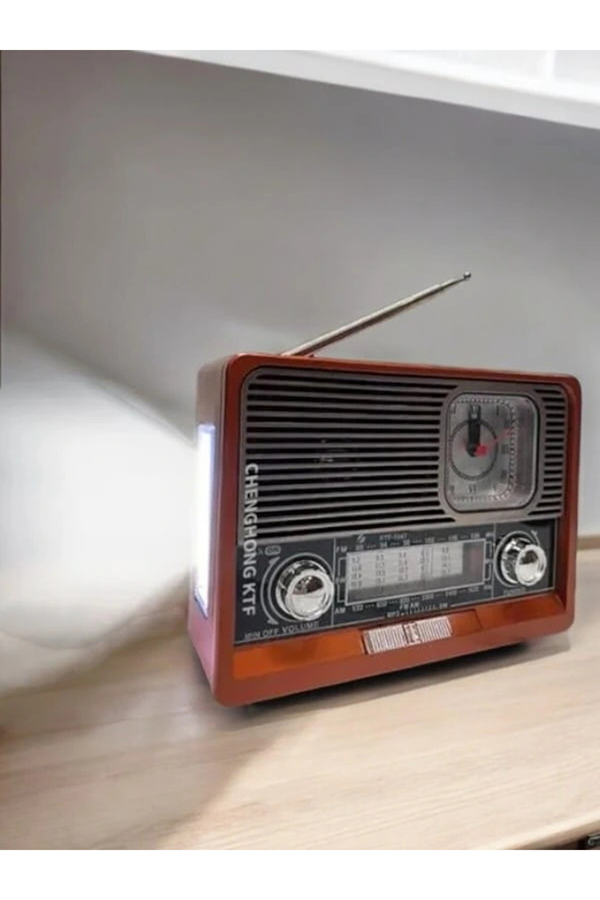 Poebgo Fami̇ly S Nostalji̇k Radyo 1647