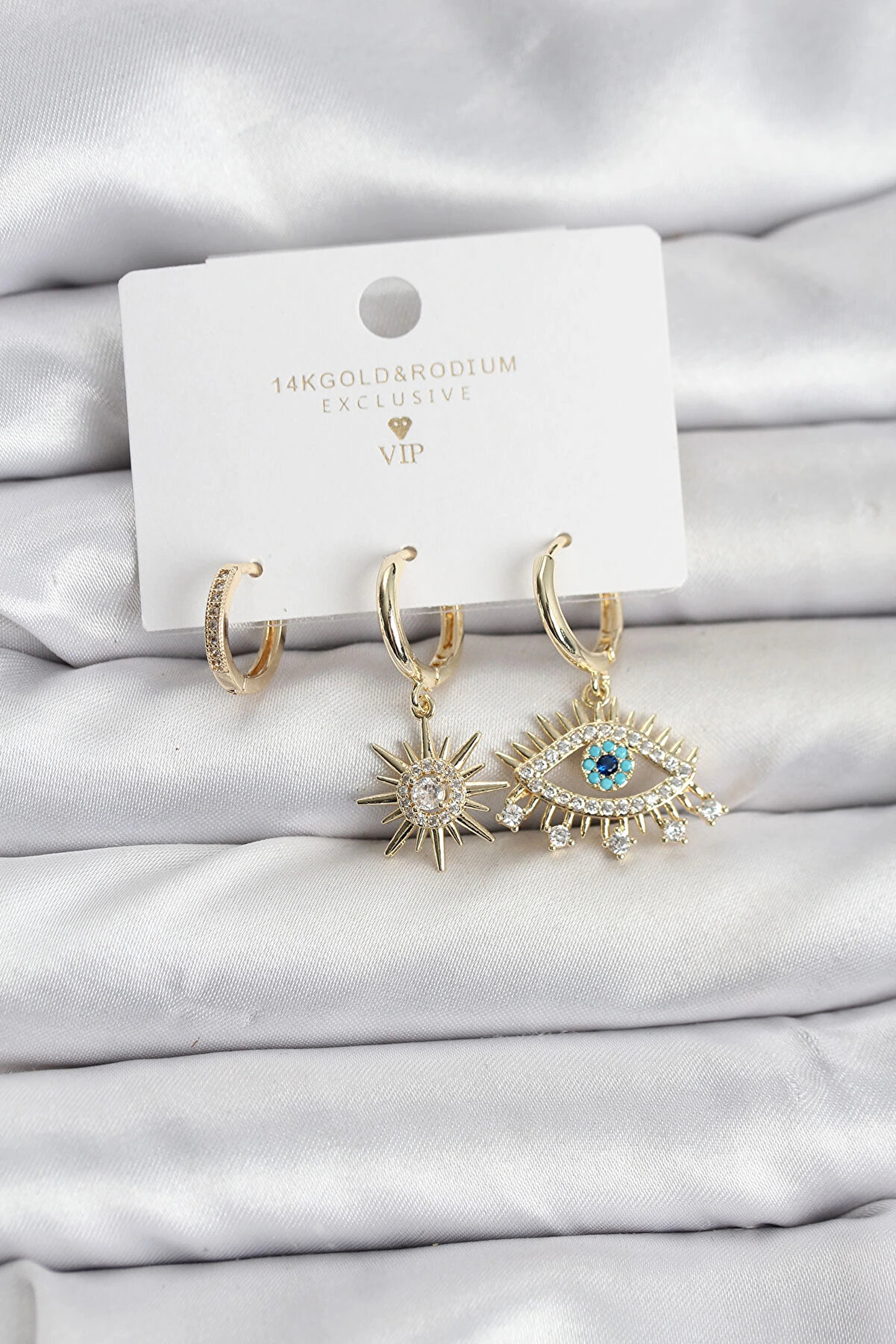 Buti̇k G&ouml;z Model Gold Renk Pi̇ri̇n&ccedil; 3 L&uuml; Kadın K&uuml;pe Seti̇