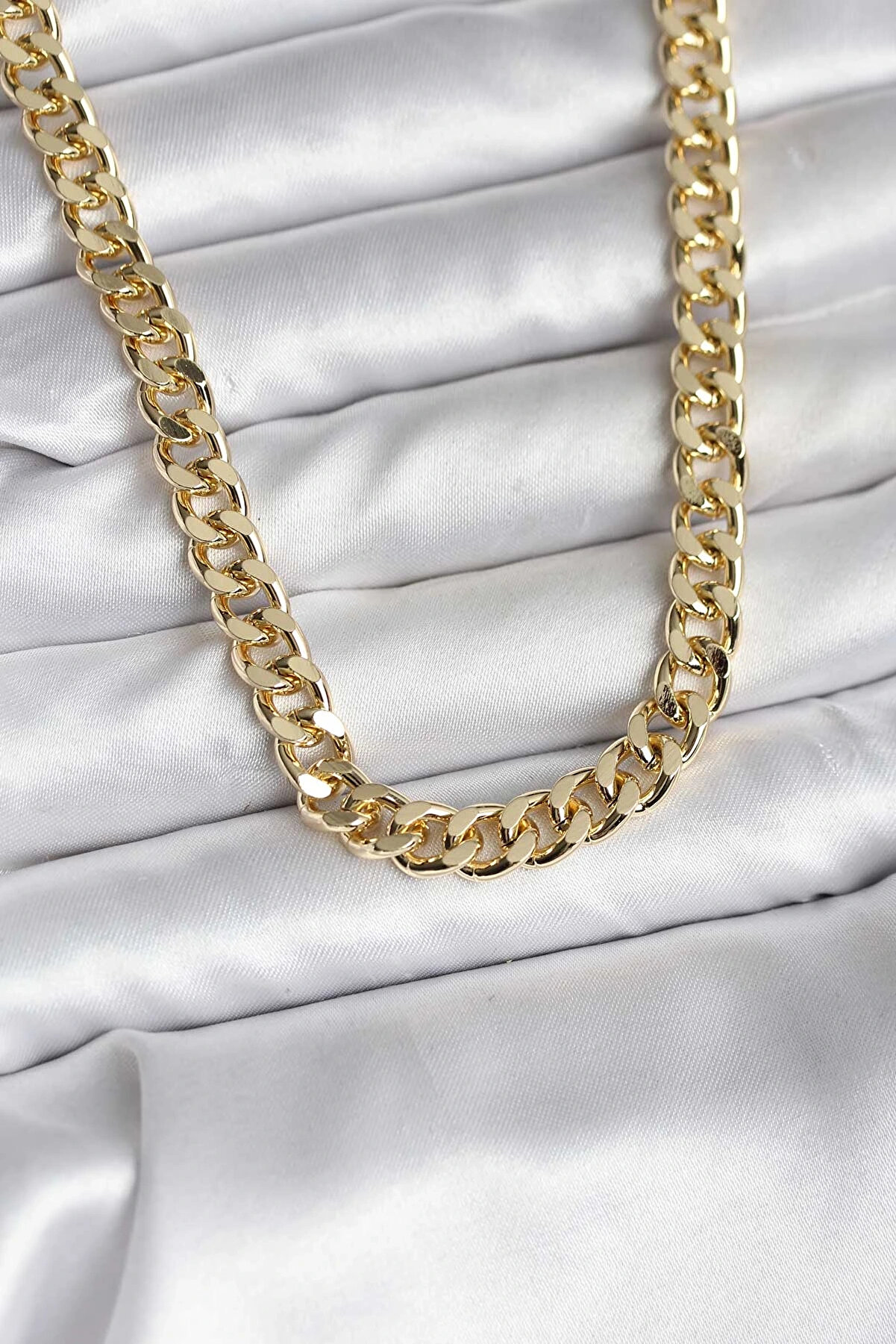 Clari̇ss 14K Gold Renk Kaplama Kalın Zi̇nci̇r Model Cm Kadın Kolye