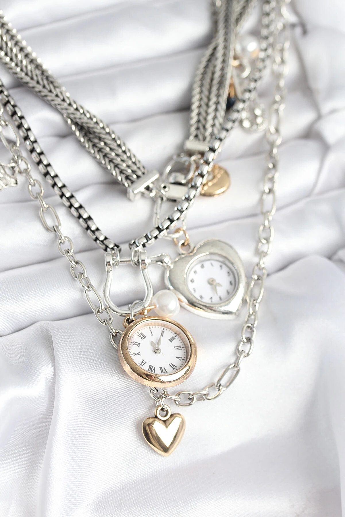 Clari̇ss Otanti̇k G&uuml;m&uuml;ş Renk Kadın Kolye Kombi̇ni̇