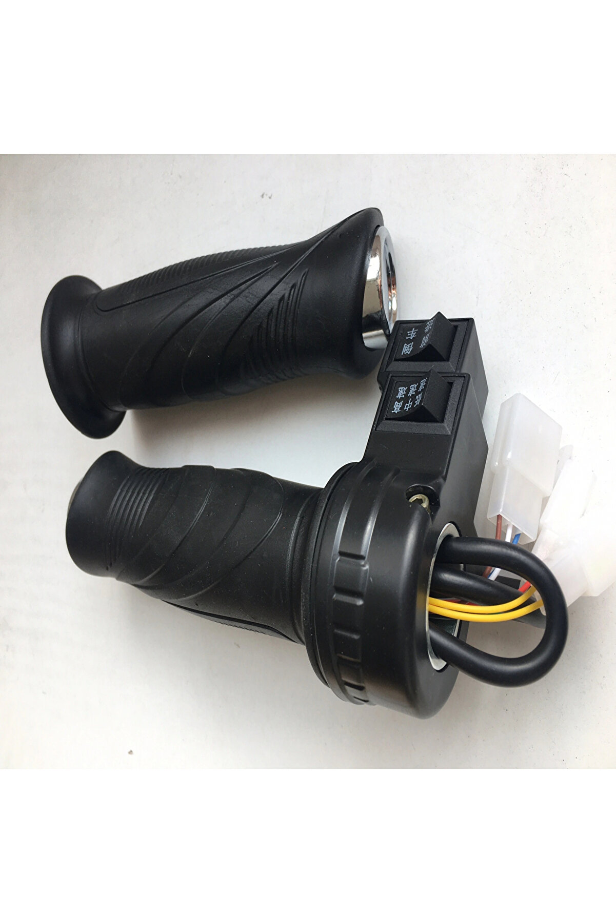 Alkan E Bi̇ke Geri̇ Vi̇tesli̇ Gaz Kolu 8 Kablolu 3 Soketli̇