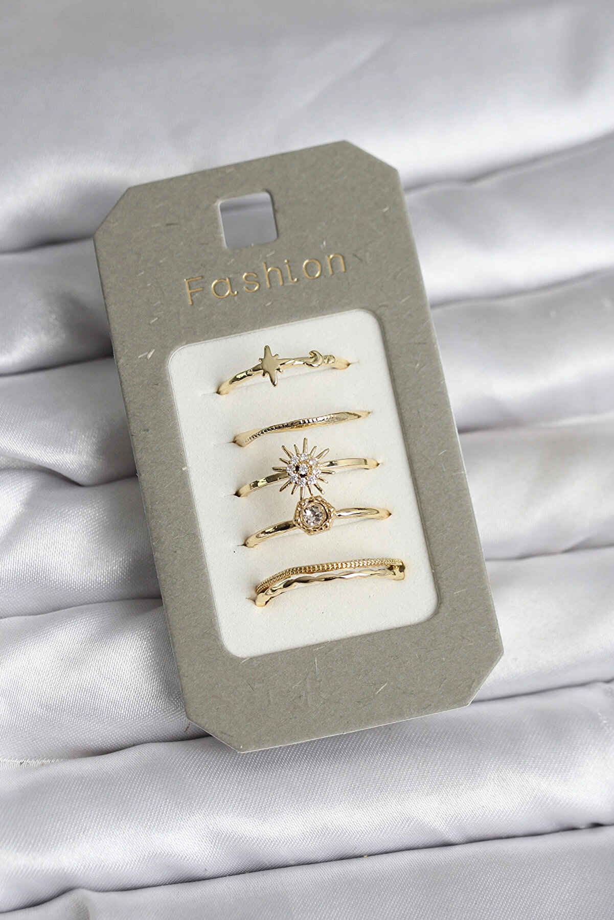 Buti̇k Pi̇ri̇n&ccedil; Gold Renk 5 Li̇ Y&uuml;z&uuml;k Seti̇