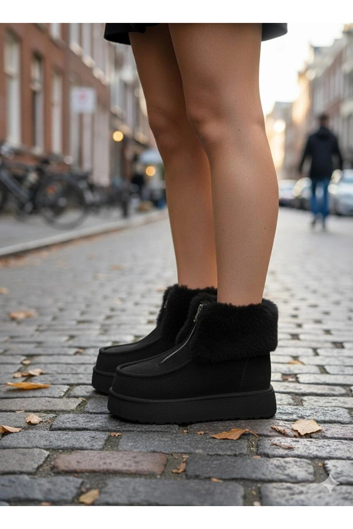 Buti̇k Zi̇nya Si̇yah S&uuml;et Bot