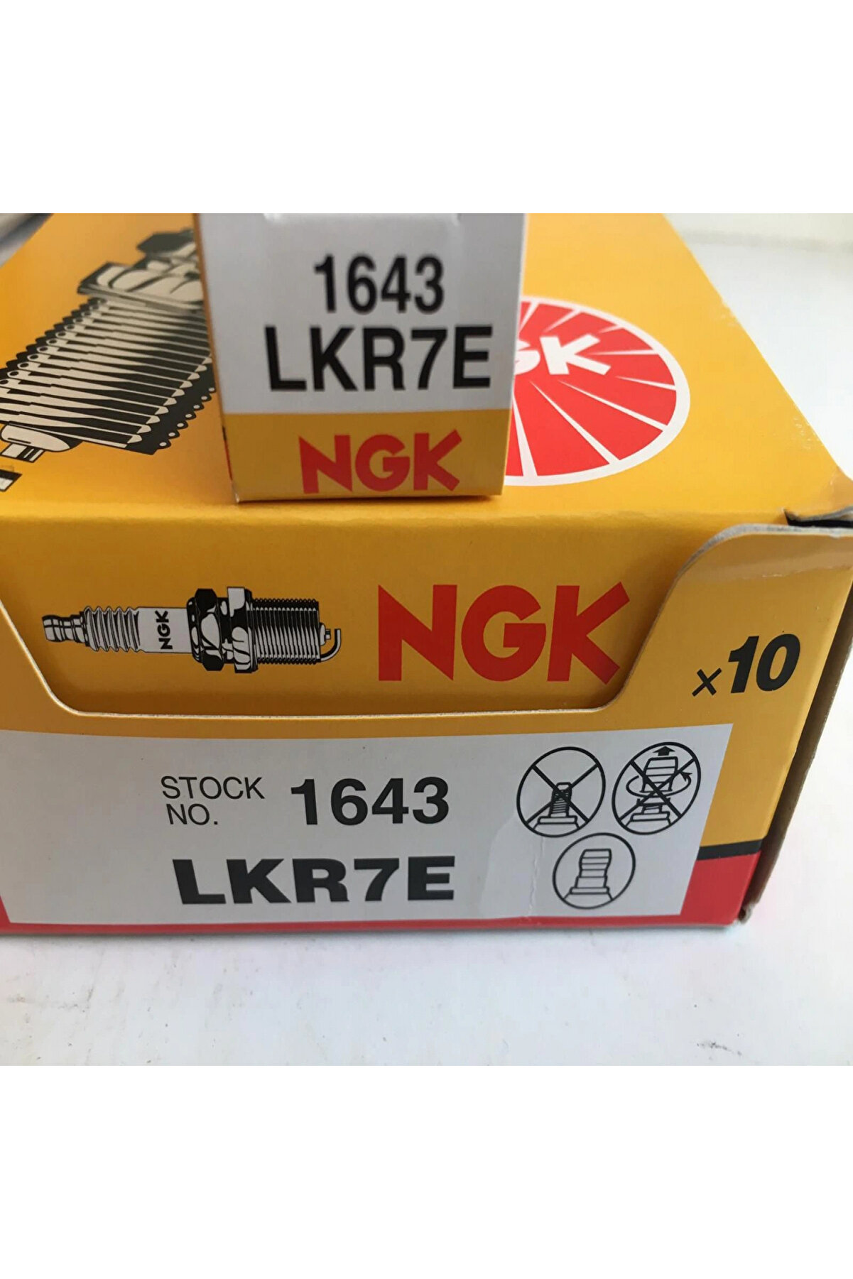 Ngk Lkr7E 1643 Buji̇ Pulsar Orta Ktm Duke 250/400
