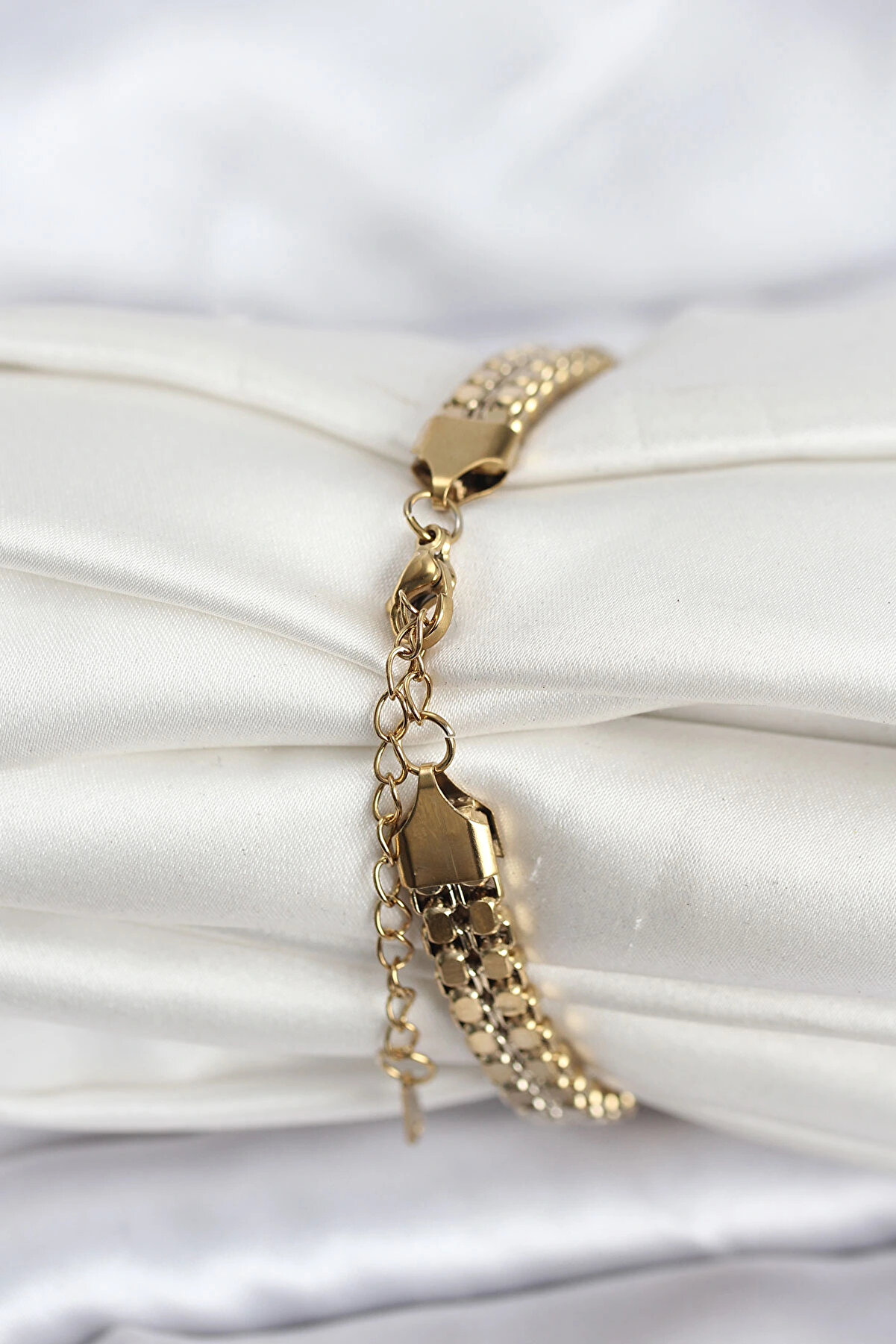 Buti̇k 316L &Ccedil;eli̇k Gold Renk Kadın Bi̇lekli̇k