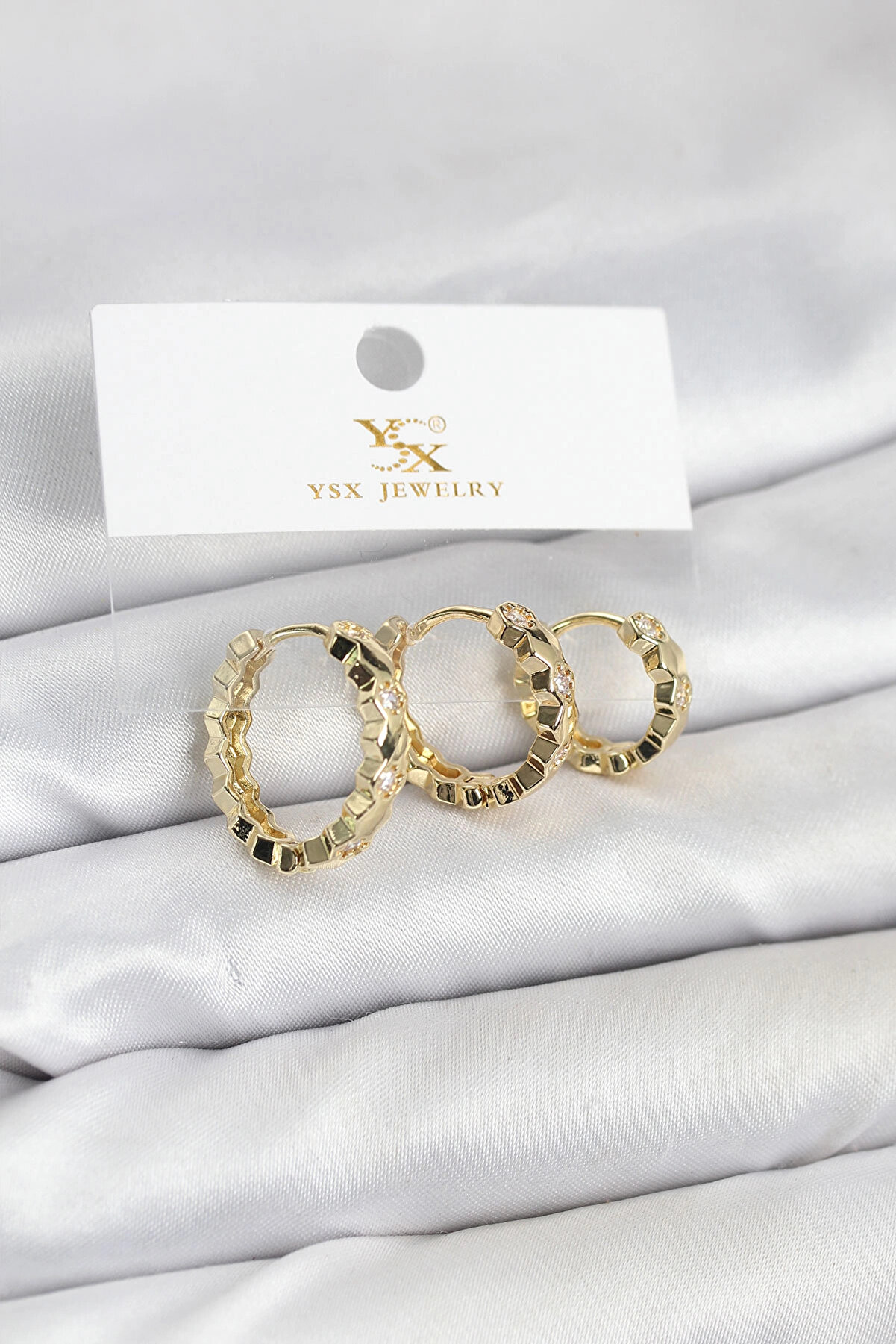 Buti̇k Pi̇ri̇n&ccedil; Gold Renk Zi̇rkon Taşlı Petek Halka Model Ysx Tri̇o K&uuml;pe Seti̇