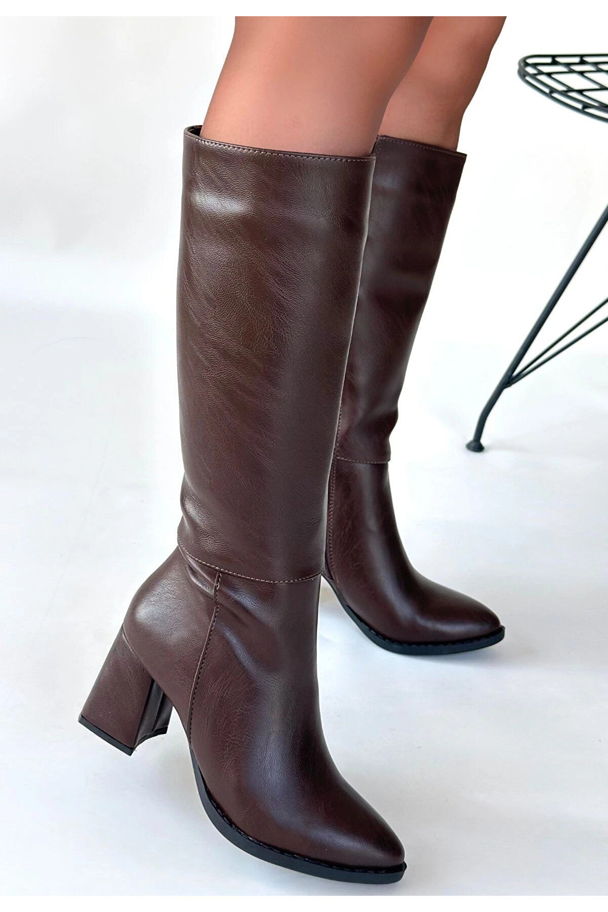 Ethab Ti̇caret Morena Acı Kahve Ci̇lt Topuklu &Ccedil;i̇zme