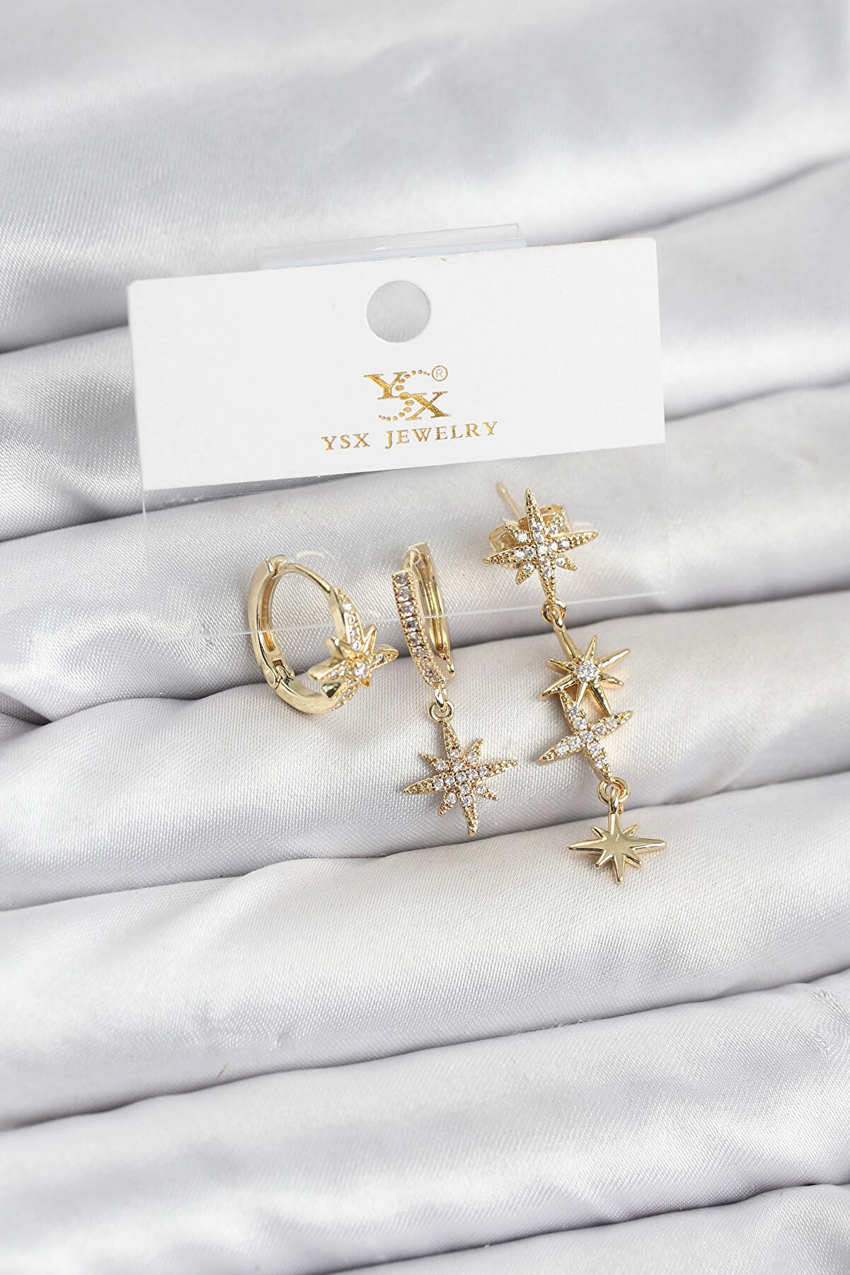 Buti̇k Pi̇ri̇n&ccedil; Gold Renk Zi̇rkon Taşlı Kutup Yıldızı Model Ysx Tri̇o K&uuml;pe Seti̇