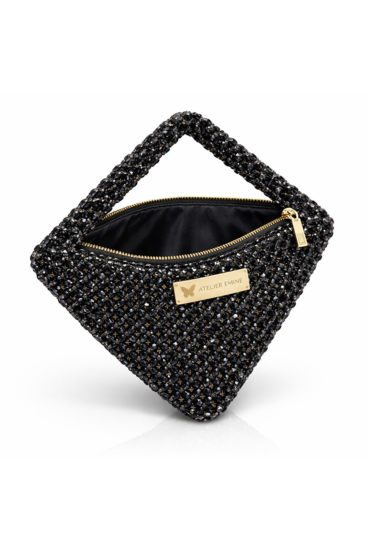 Ateli̇er Emi̇ne Vi̇ennetta Dark