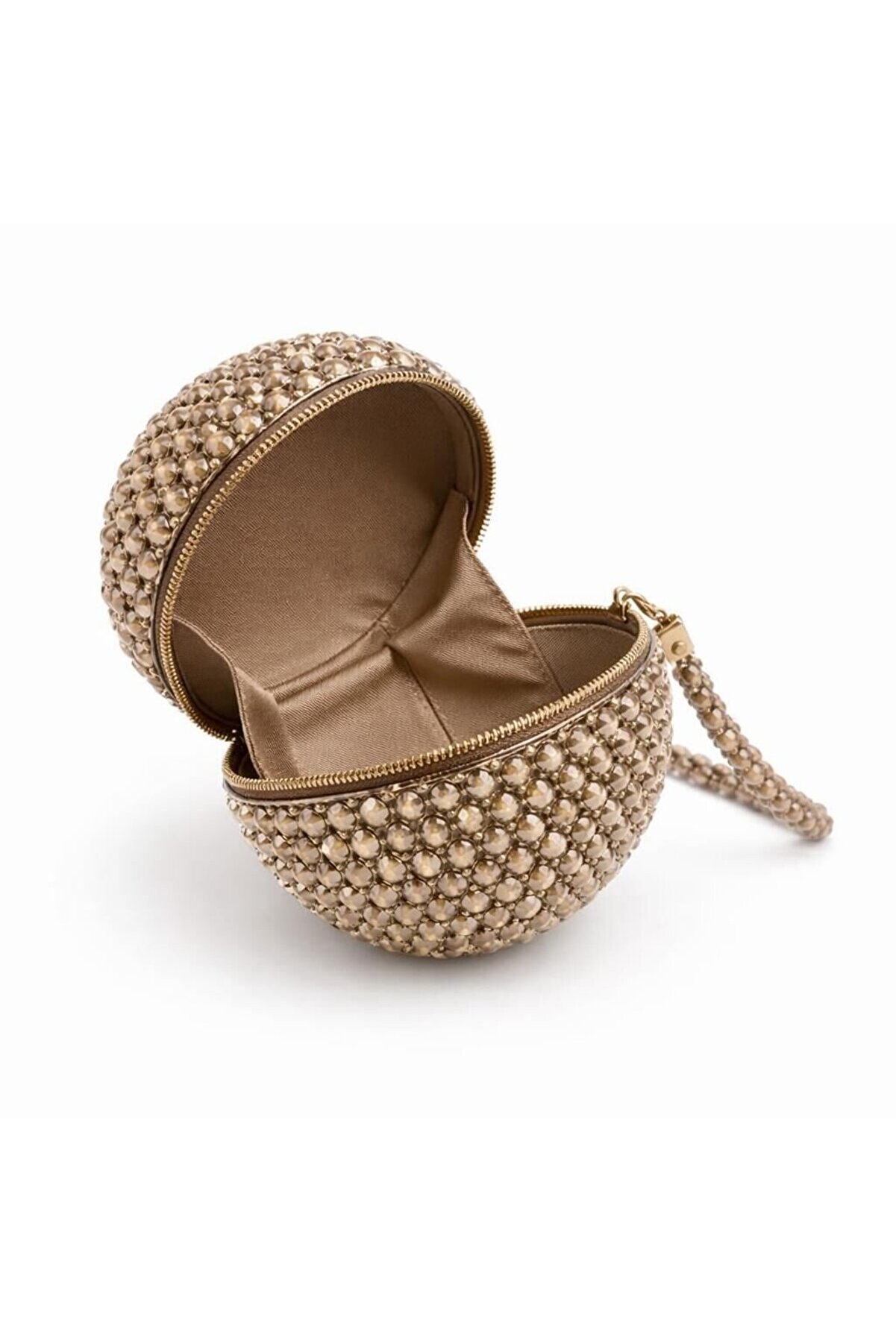 Ateli̇er Emi̇ne Bri̇o Gi̇andui̇a