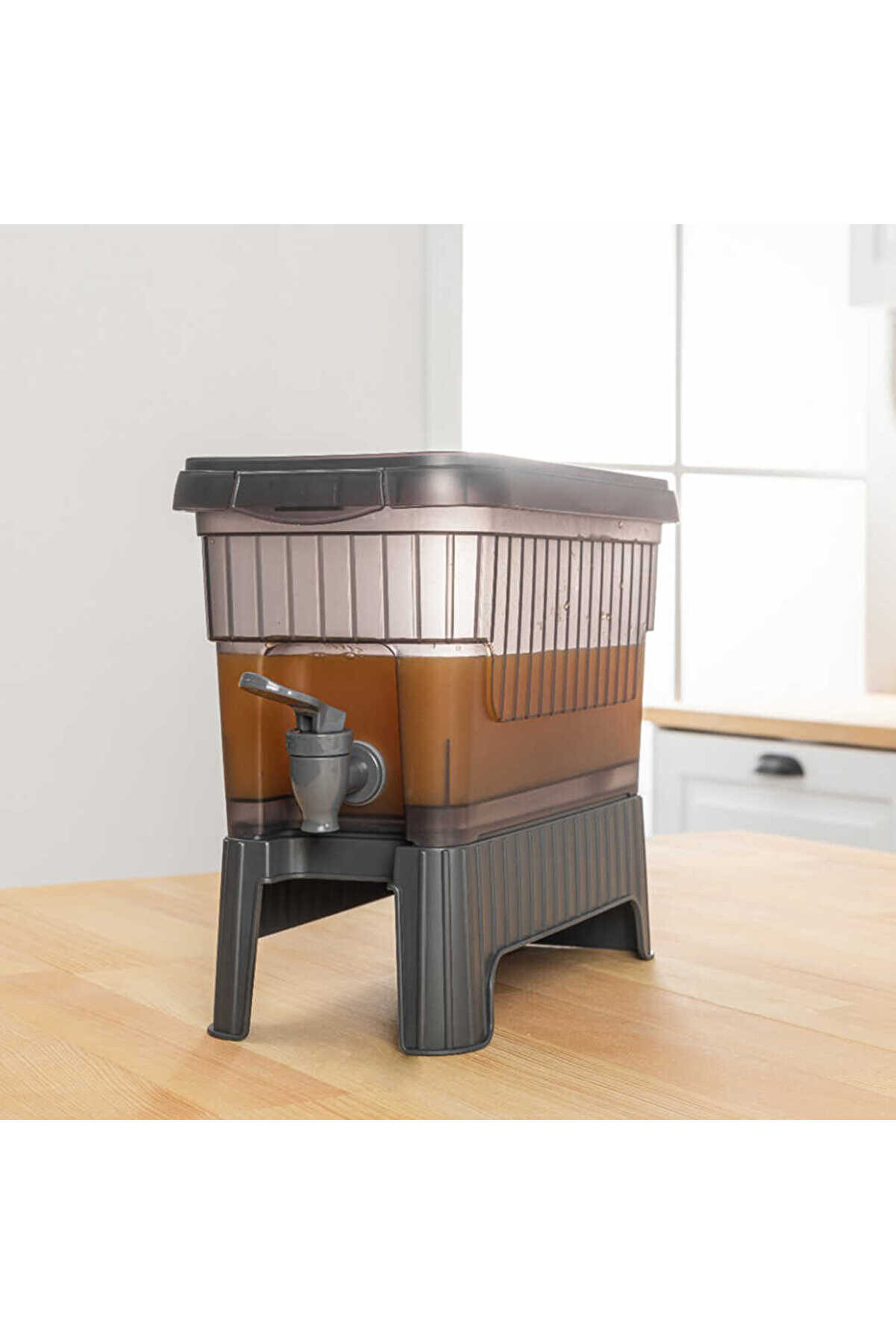 Pi̇i̇thalat Gri̇ Buzdolabı İ&ccedil;i̇ Musluklu Ayaklı Su -Li̇monata - İ&ccedil;ecek Sebi̇li̇ Pi̇kni̇k Bi̇donu 4 Lt