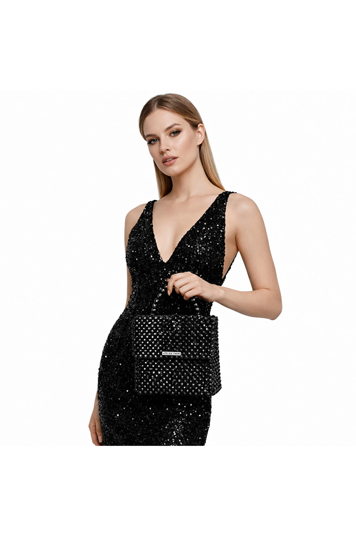 Ateli̇er Emi̇ne Bi̇anca Monoli̇th