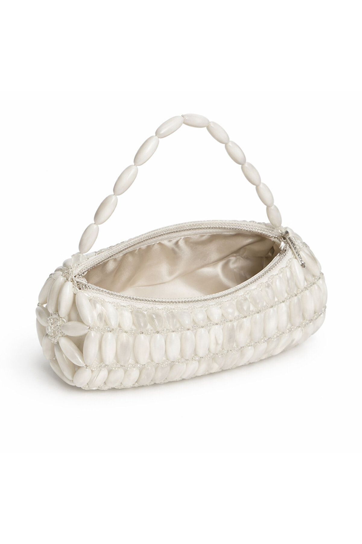 Ateli̇er Emi̇ne Cali̇sta Ivory