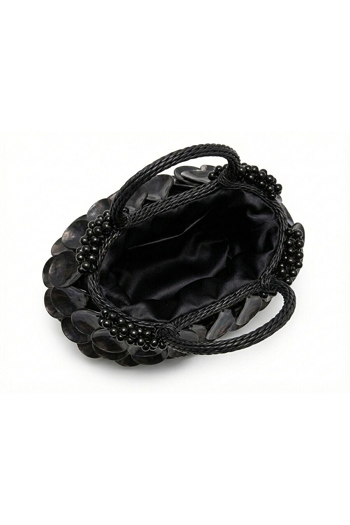 Ateli̇er Emi̇ne Cali̇sta Si̇gnature