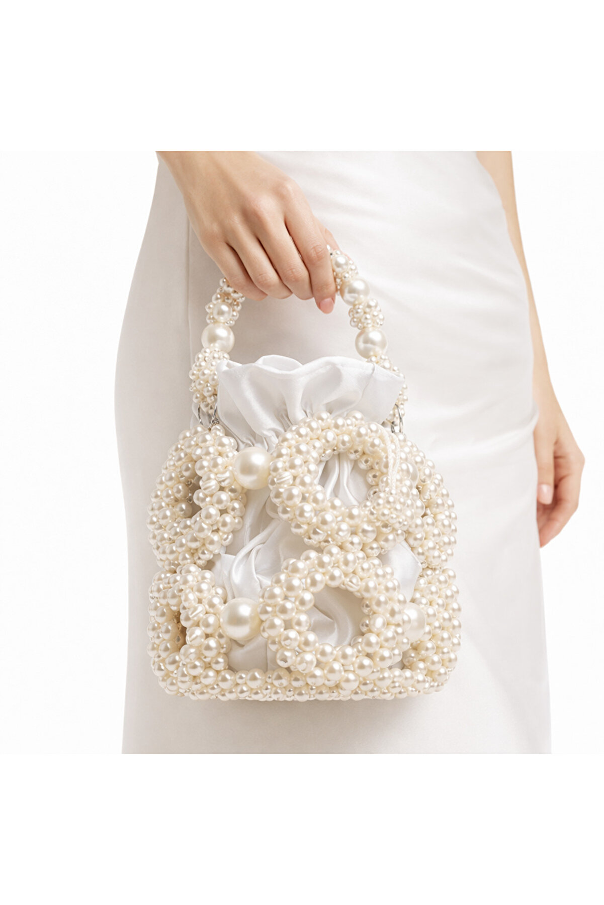 Ateli̇er Emi̇ne Halo Moon