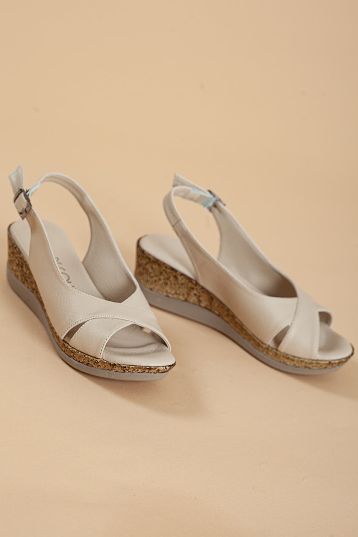 Gult Kadın Platform Topuklu Sandalet Çapraz Arkadan Bağlamalı Ten Nude