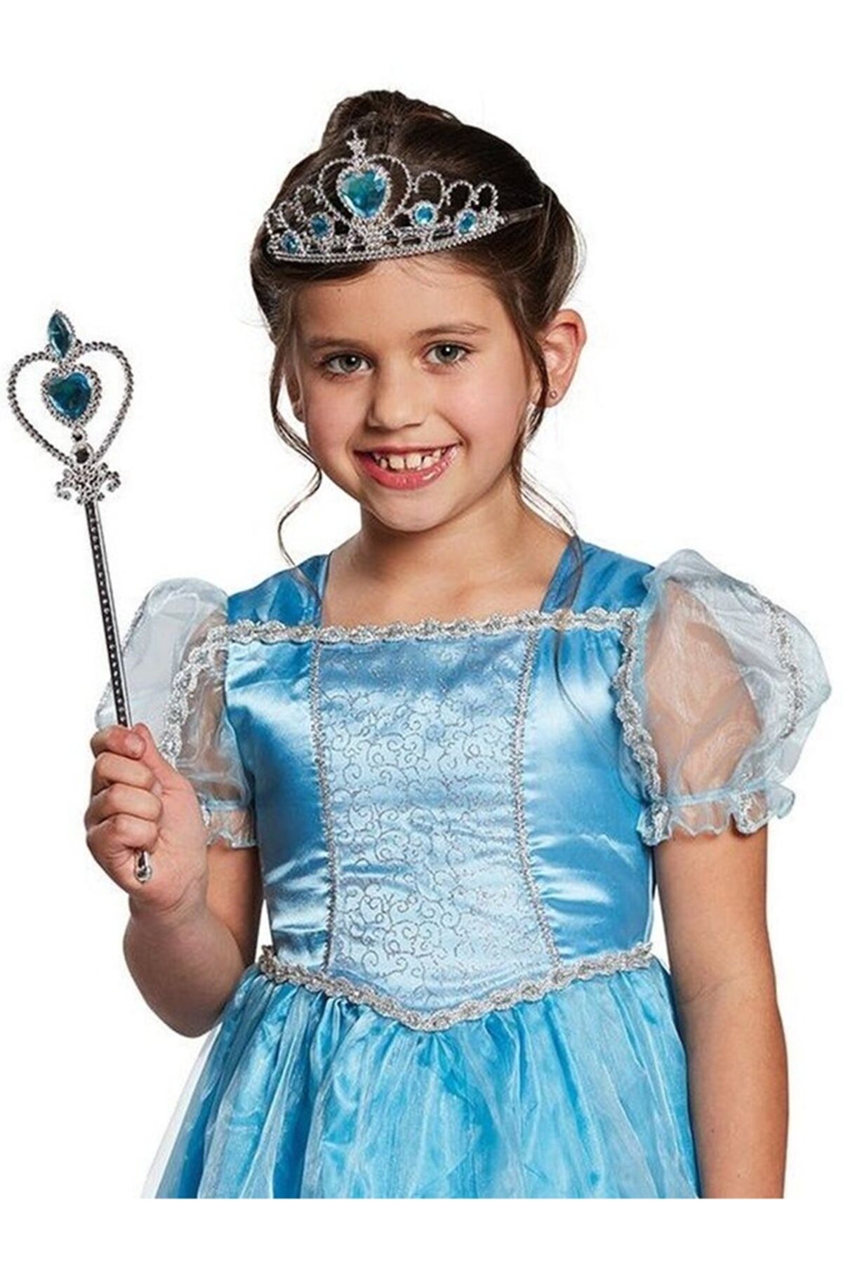 Go İthalat Karlar &Uuml;lkesi̇ Elsa Mavi̇ Kalpli̇ Ta&ccedil; Ve Mavi̇ Asa Seti̇ &Ccedil;ocuk Boy (4107)