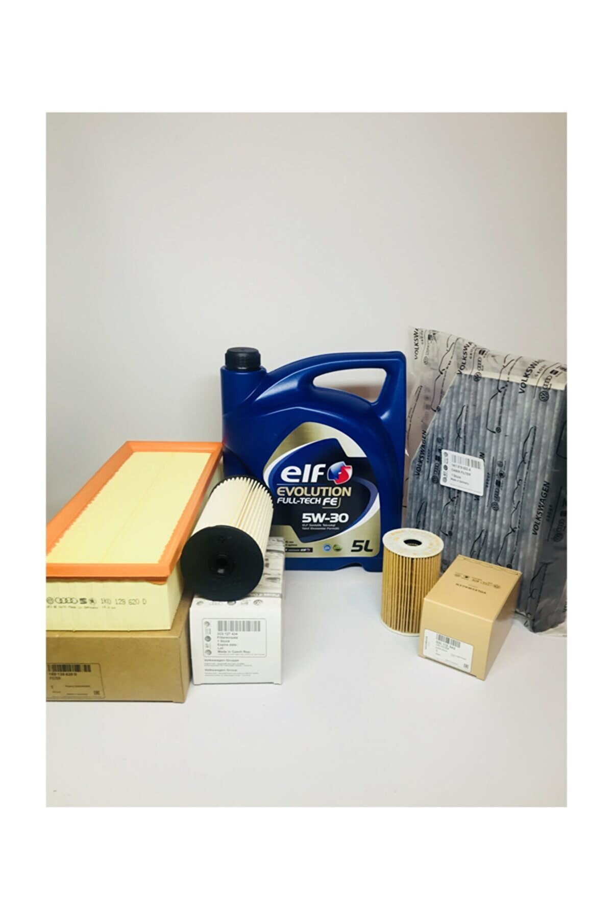 ELF VOLKSWAGEN JETTA 1.6 TDİ FİLTRE SETİ ELF 5W30 MOTOR YAĞI 2011 VE SONRASI