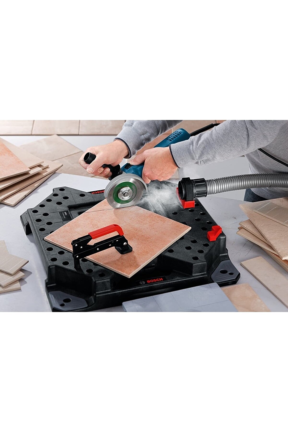 Avuç Taşlama Maki̇nası Gws 750-115 + Darbeli̇ Matkap Gsb 550 + 41 Parça Uç Seti̇