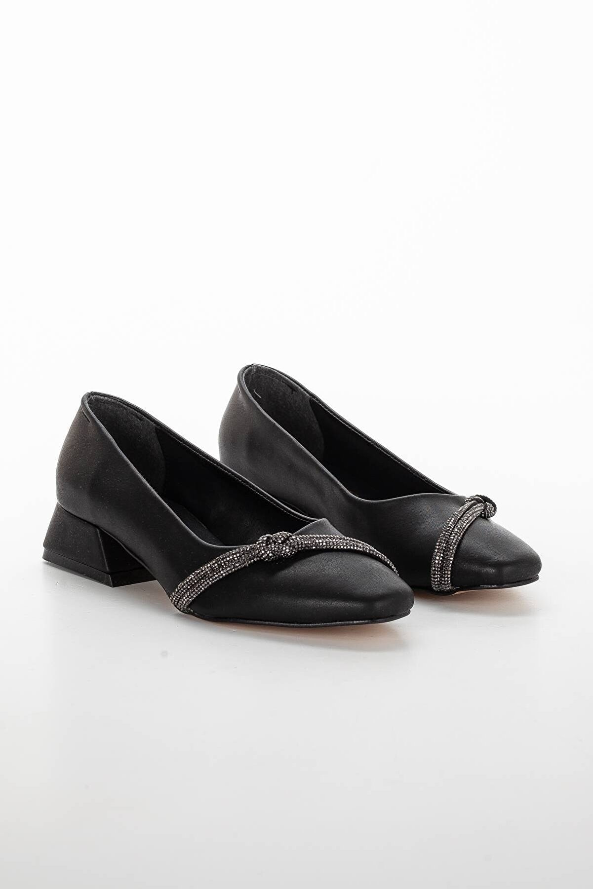 Gult Kadın Günlük Klasi̇k Ayakkabı Taşlı