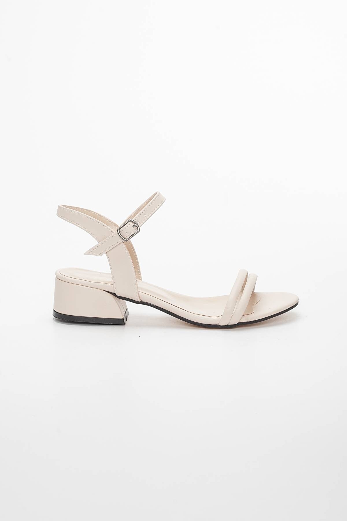 Gult Kadın Kısa Topuklu Yazlık Ayakkabı Nude