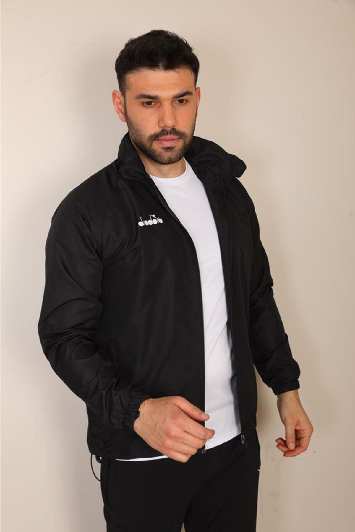 Di̇adora Uni̇sex Si̇yah Ri̇ps Yağmurluk