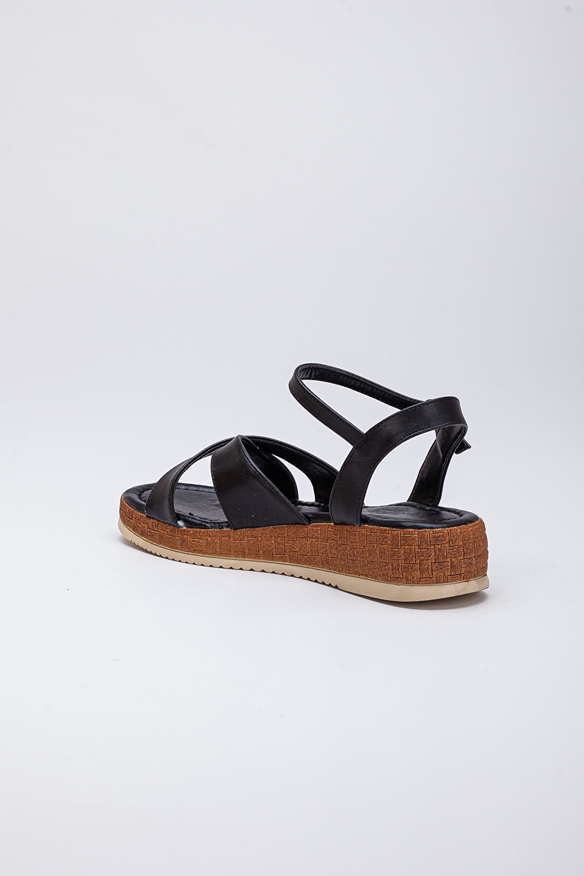 Gult Kadın Yazlık Çapraz Sandalet Si̇yah