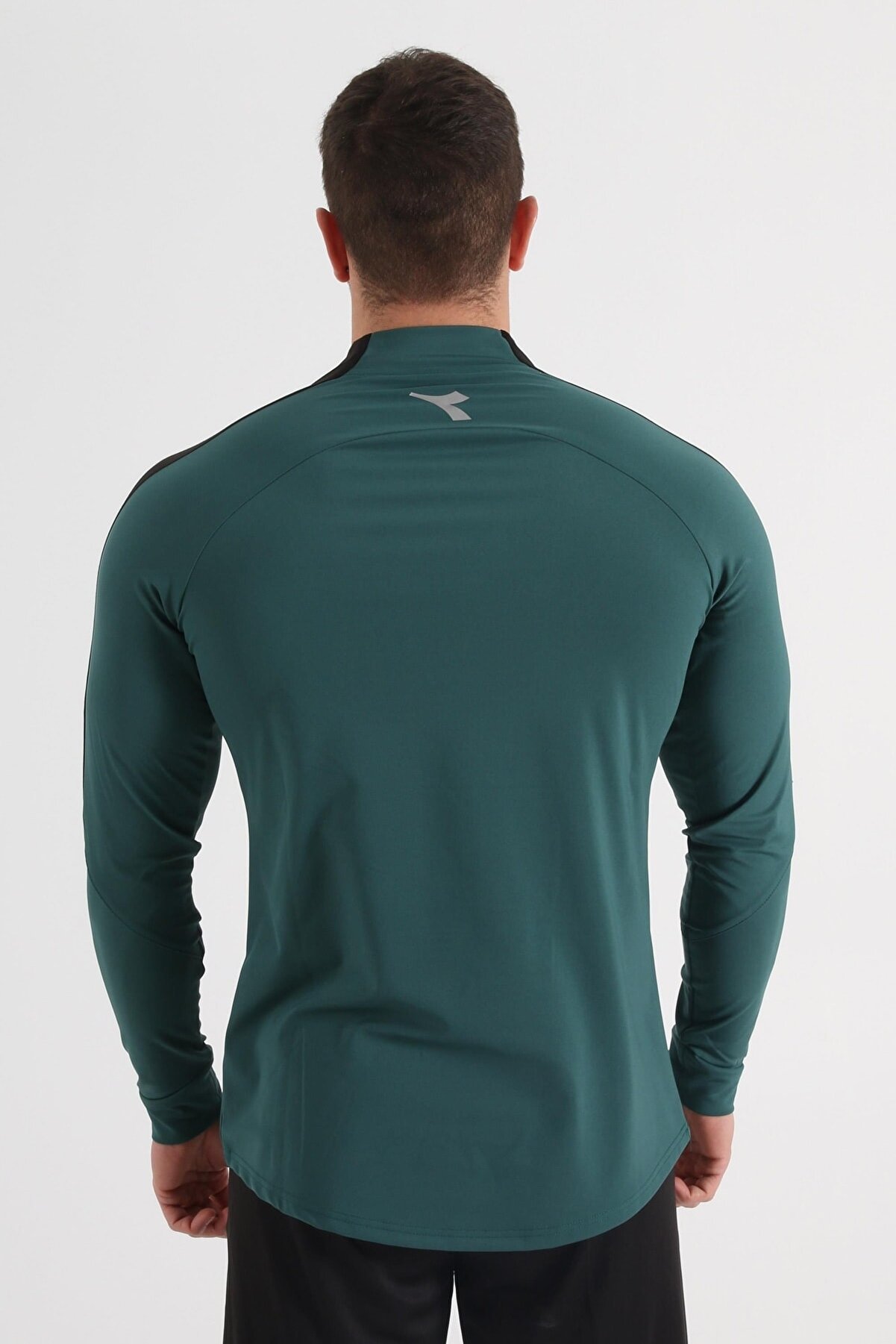 Di̇adora Mundi̇al 21 Antrenman Eşofmanı Tek Üst Koyu Yeşi̇l 260 Gr)