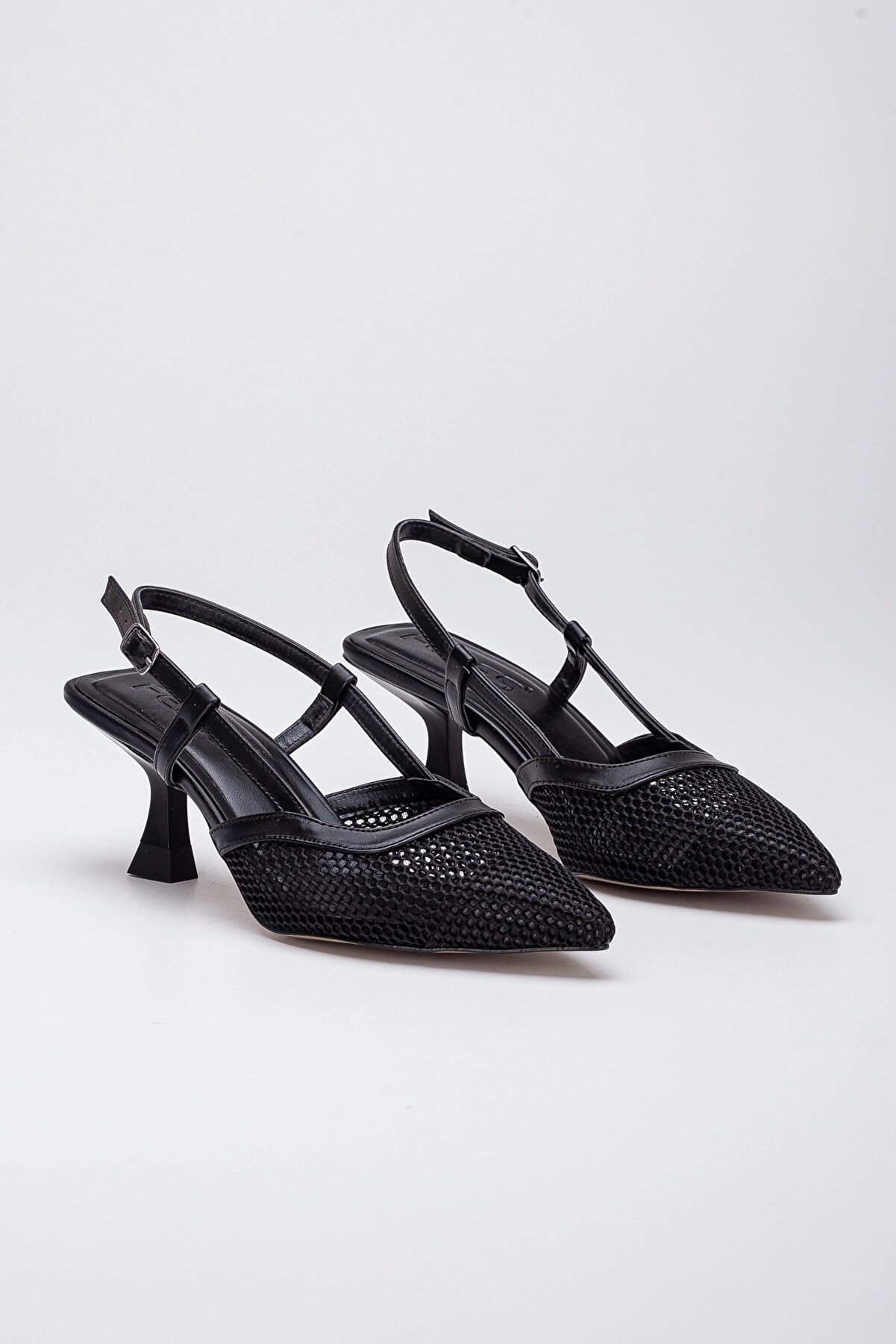 Lumi̇s Shoes Kadın Si̇yah Fi̇leli̇ Topuklu Ayakkabı