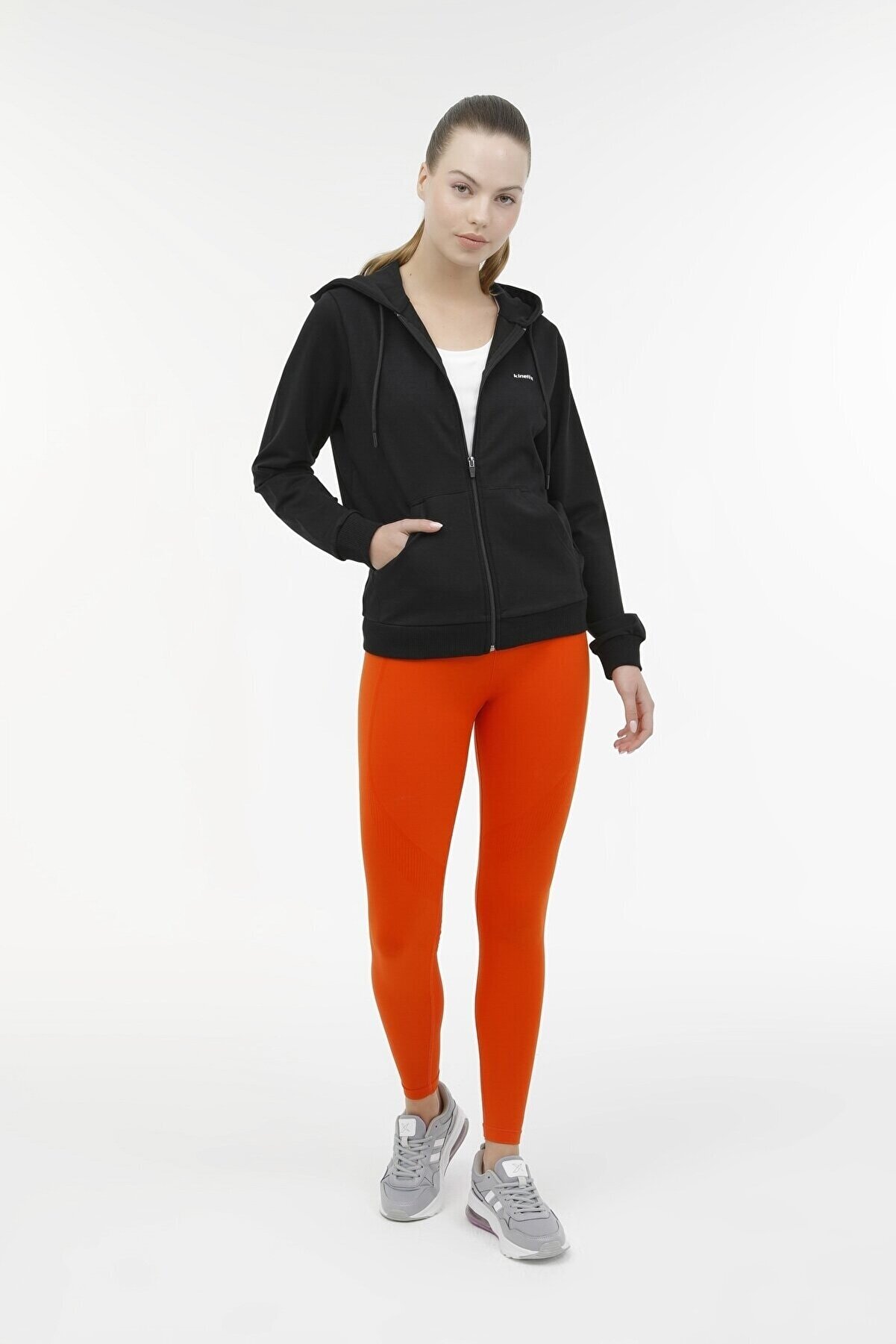 Ki̇neti̇x W-Sn85 Basıc Full Zıp Hoo Si̇yah Kadın Eşofman Üstü