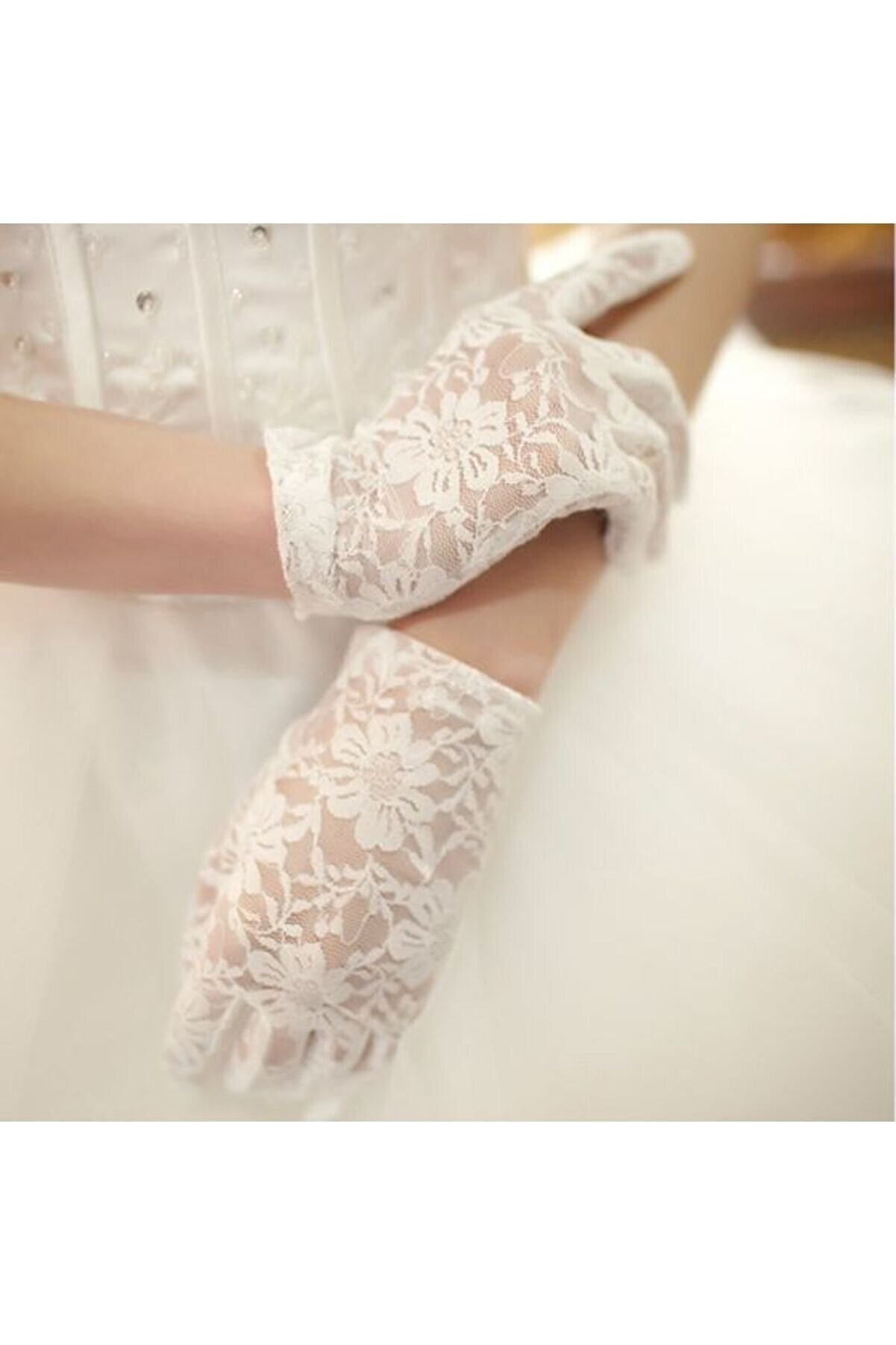Go İthalat Beyaz Renk Kısa Dantelli̇ Eldi̇ven (4107)