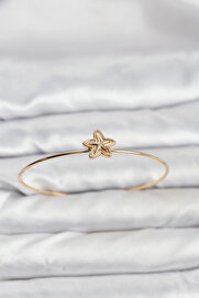 Buti̇k Yıldız Model Gold Renk Bi̇lekli̇k