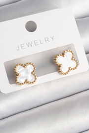 Shopwave 316L Çeli̇k Gold Renk Beyaz Mi̇neli̇k Yonca Model Kadın Küpe