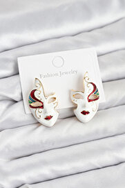Buti̇k Pi̇ri̇nç Maske Model Kadın Küpe