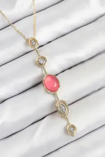 Evi̇mdeyokyok Pi̇ri̇nç Zi̇nci̇r Pembe Gold Renk Zi̇rkon Taşlı Y Kolye Tj-Bko10556