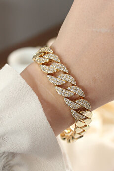 Tj Vi̇p Seri̇ Pi̇ri̇nç Ortası Zi̇rkon Taşlı Gold Renk Gurmet Bi̇lekli̇k - Tj-Bb6048
