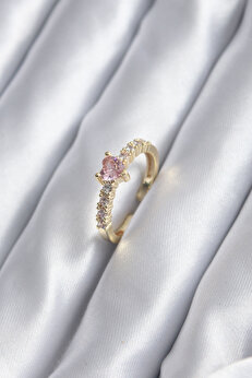 Tj Gold Renk Zi̇rkon Taşlı Pembe Kri̇stal Kalp Model Kadın Yüzük Tj-Byk2852