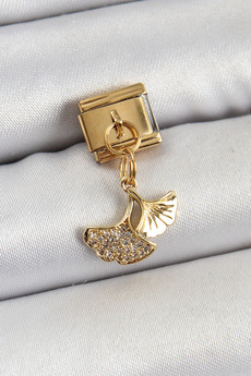 Tj 316L Çeli̇k Sallantılı Zi̇rkon Taşlı Balık Kuyruğu Model Gold Renk Nomi̇nati̇on Charm Tj-Bc1404