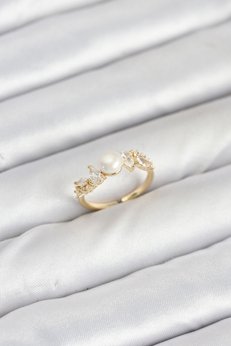 Evimdeyokyok Pirinç Gold Renk Zirkon Taşlı İncili Model Kadın Yüzük Tj-Byk3852